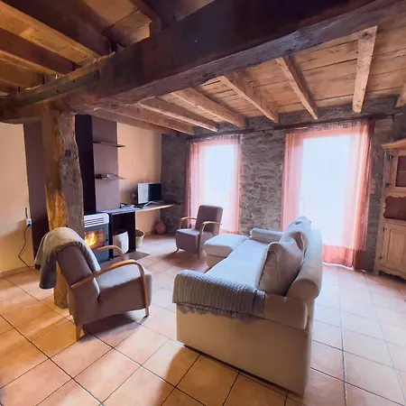 Ca L'estamenya *